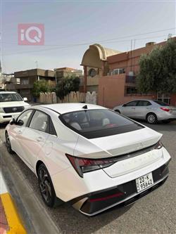هیوندای ئەلەنترا